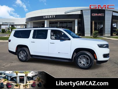 Used 2023 Jeep Wagoneer L 4WD w/ Convenience Group I