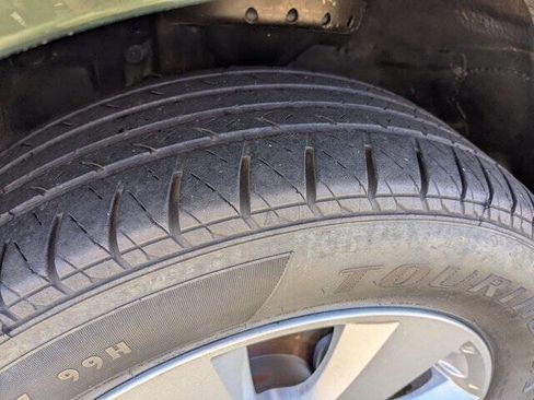 Used 2012 Subaru Outback 2.5i Limited w/ Moonroof Pkg image 11