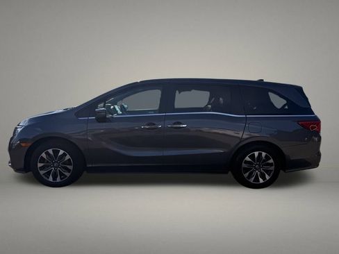 Used 2022 Honda Odyssey EX-L image 2