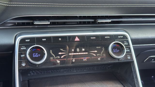 Used 2024 Genesis GV80 2.5T AWD/4WD image 22