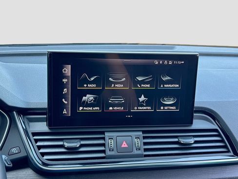 Used 2021 Audi Q5 Prestige image 22