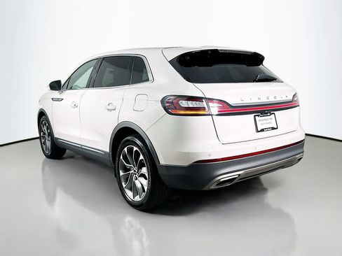 Used 2021 Lincoln Nautilus Reserve FWD image 3