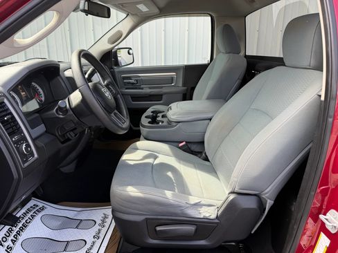 Used 2013 RAM 1500 Express RWD image 21