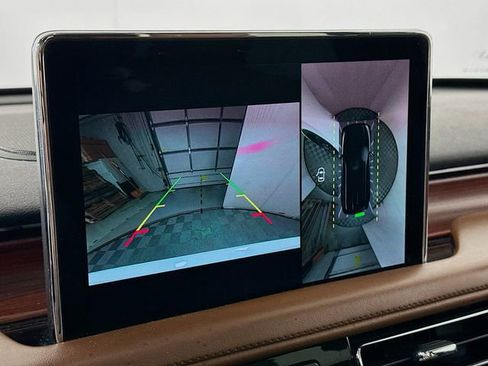 Used 2022 Lincoln Aviator Reserve w/ Elements Package Plus image 14