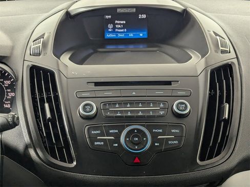 Used 2017 Ford Escape SE w/ SE Cold Weather Package image 18