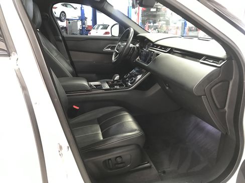 Used 2023 Land Rover Range Rover Velar S AWD/4WD image 14