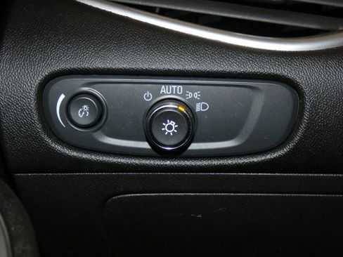 Used 2024 Chevrolet Malibu LT image 15