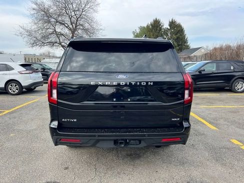 Used 2025 Ford Expedition Max Active image 5