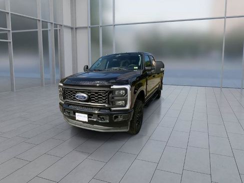 Certified 2024 Ford F250 XL w/ STX Appearance Package AWD/4WD image 5