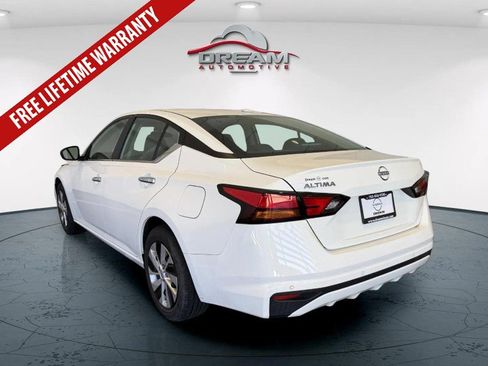 Used 2025 Nissan Altima 2.5 S FWD image 5