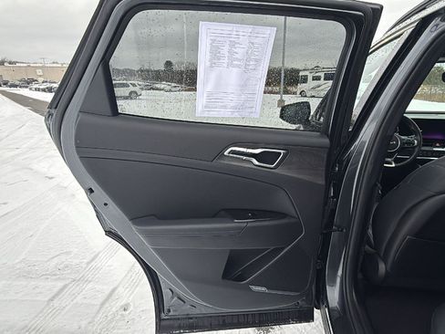 Used 2023 Kia Sportage X-Pro image 21