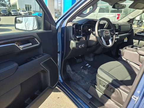Used 2026 GMC Sierra 1500 Elevation image 19