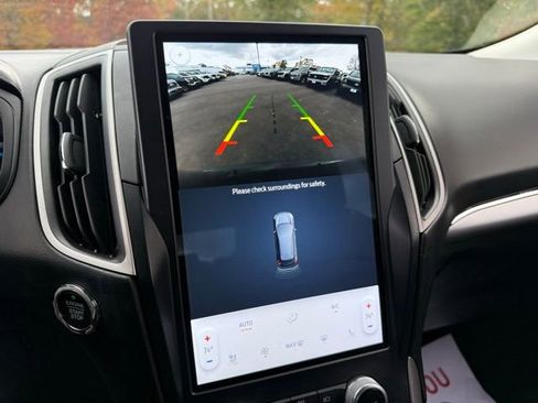 Certified 2023 Ford Edge SEL w/ Sport Appearance Package image 29