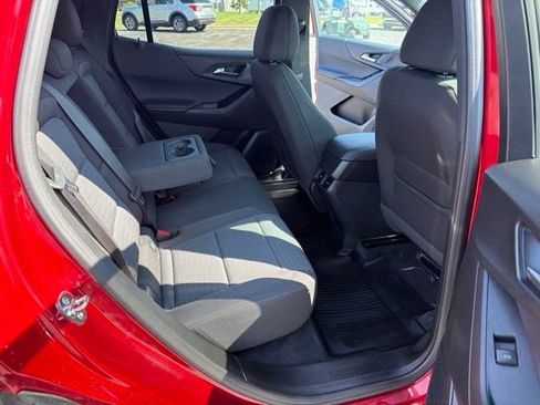 Used 2026 Chevrolet Equinox LT w/ LPO, Floor Liner Package AWD/4WD image 30