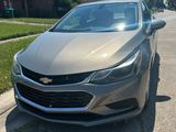 Used 2017 Chevrolet Cruze LT image 4