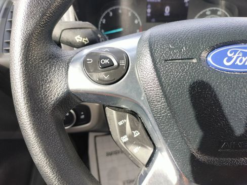 Used 2020 Ford Transit Connect XL image 39