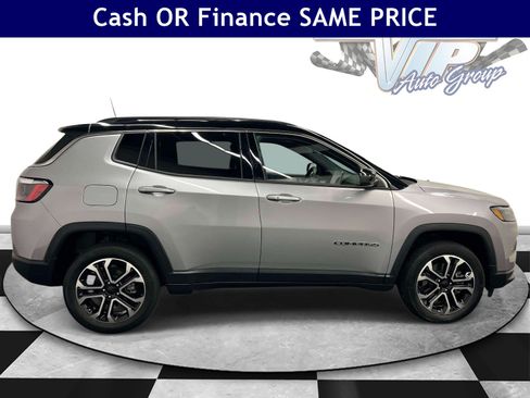 Certified 2023 Jeep Compass Limited w/ Sun and Sound Group AWD/4WD image 5