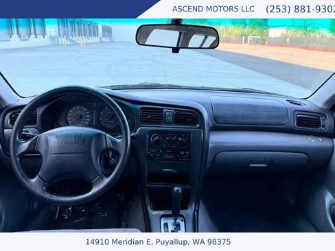 Used 2002 Subaru Legacy L AWD/4WD image 13