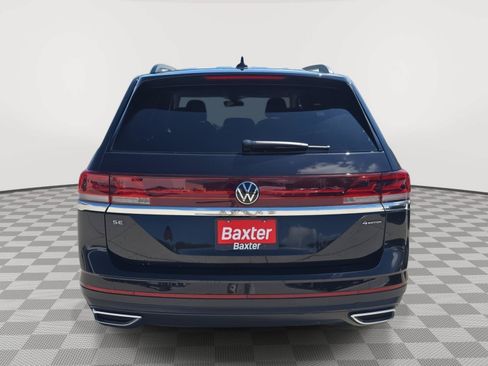 Certified 2024 Volkswagen Atlas SE AWD/4WD image 10