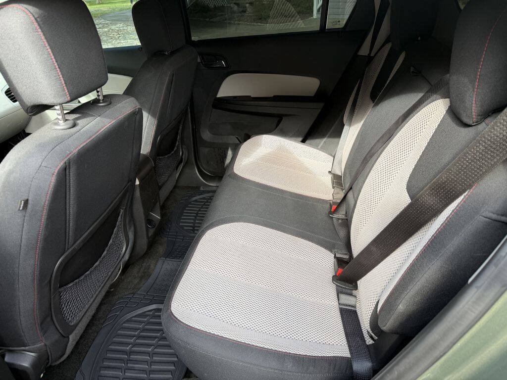 Used 2015 GMC Terrain SLE FWD image 15