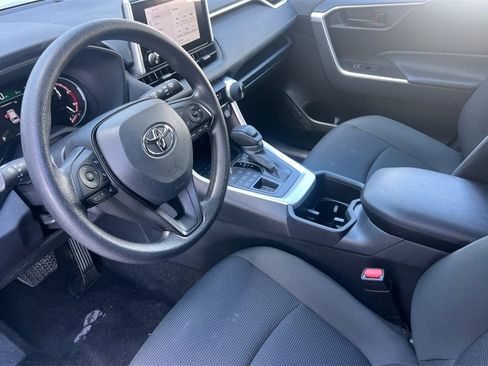 Used 2025 Toyota RAV4 LE image 12