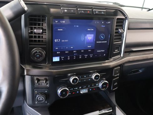 Used 2024 Ford F250 Lariat w/ Lariat Ultimate Package AWD/4WD image 4