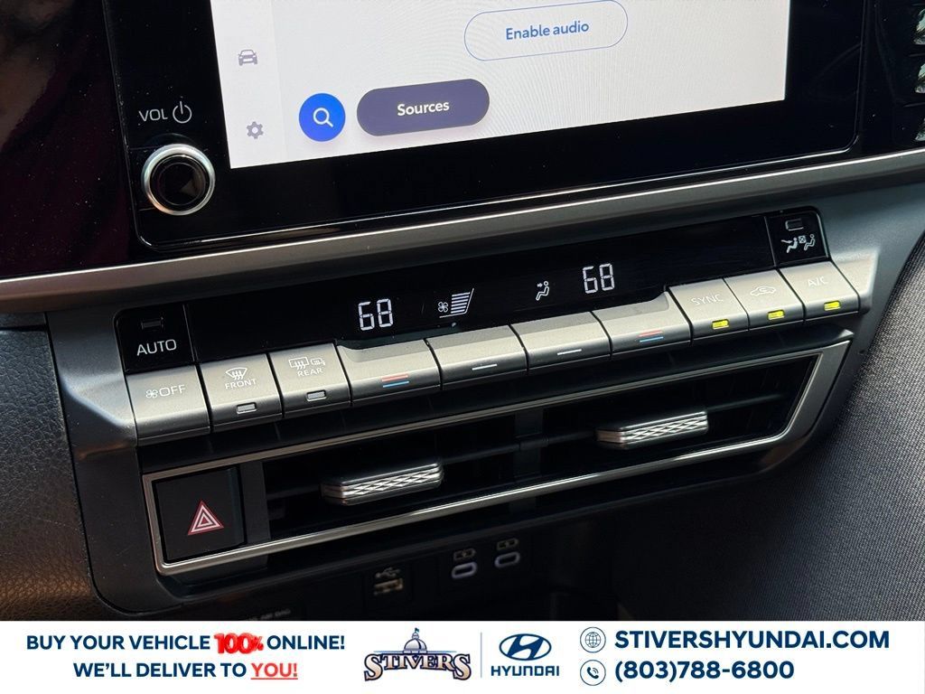 Used 2025 Toyota Camry LE FWD image 32