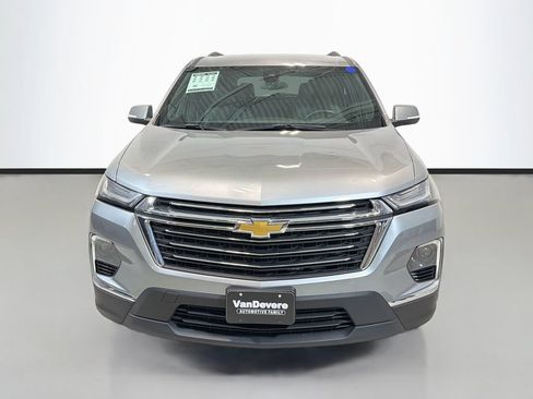 Used 2023 Chevrolet Traverse LT AWD/4WD image 2