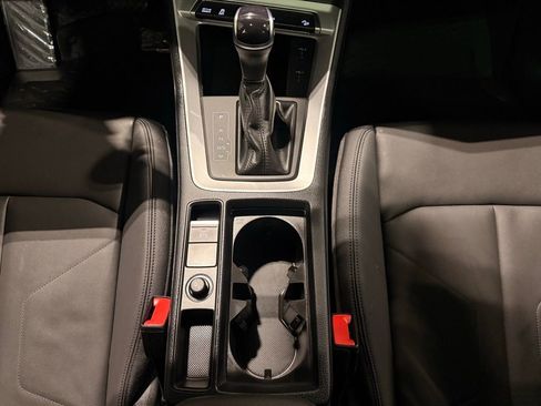 Used 2022 Audi Q3 2.0T Premium image 26