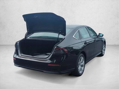 New 2026 Honda Accord LX image 2