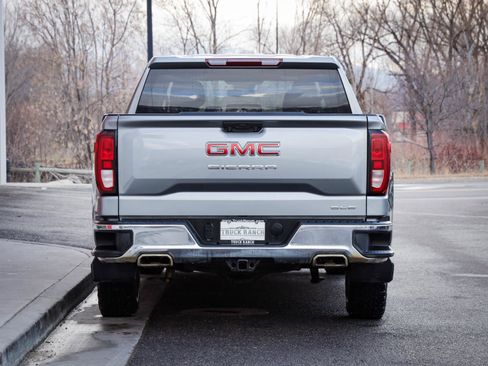 Used 2023 GMC Sierra 1500 SLE image 4