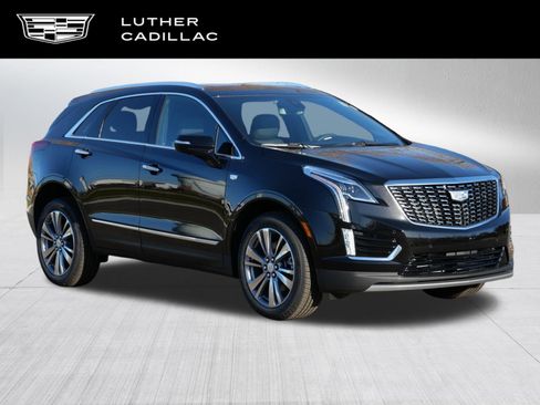Used 2025 Cadillac XT5 Premium Luxury w/ LPO, Floor Liner Package image 1