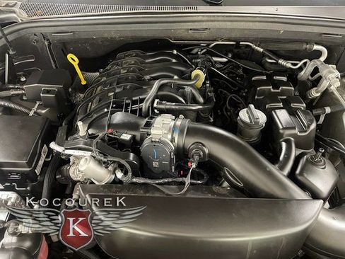 Used 2024 Dodge Durango GT image 24