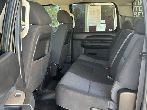 Used 2013 Chevrolet Silverado 2500 LT AWD/4WD image 8