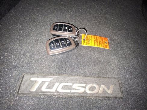 Used 2020 Hyundai Tucson Sport image 28