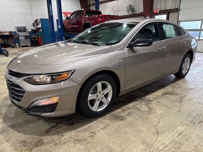 Used 2022 Chevrolet Malibu LS w/ LPO, Convenience Package 1