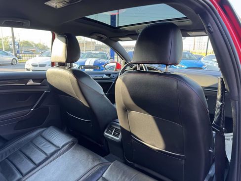 Used 2017 Volkswagen GTI Autobahn image 36