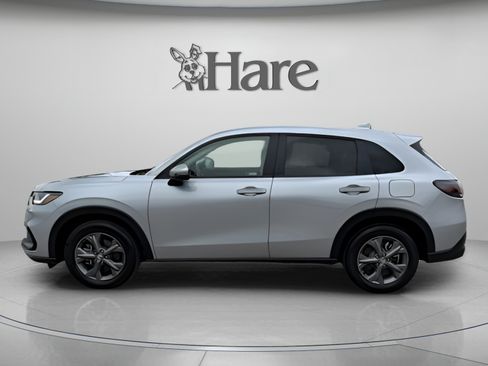 Certified 2026 Honda HR-V LX image 2