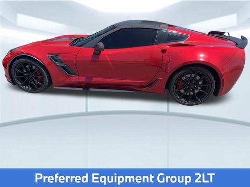Used 2017 Chevrolet Corvette Grand Sport image 2