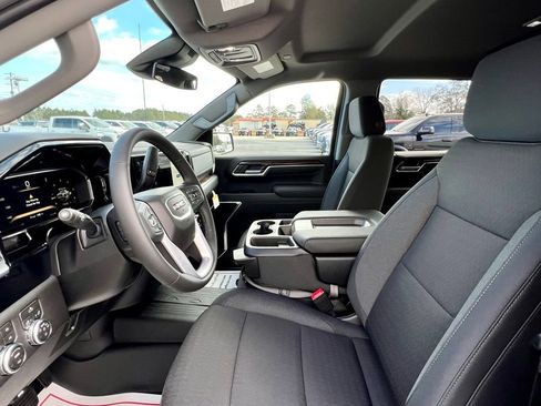 New 2026 GMC Sierra 1500 Elevation image 8