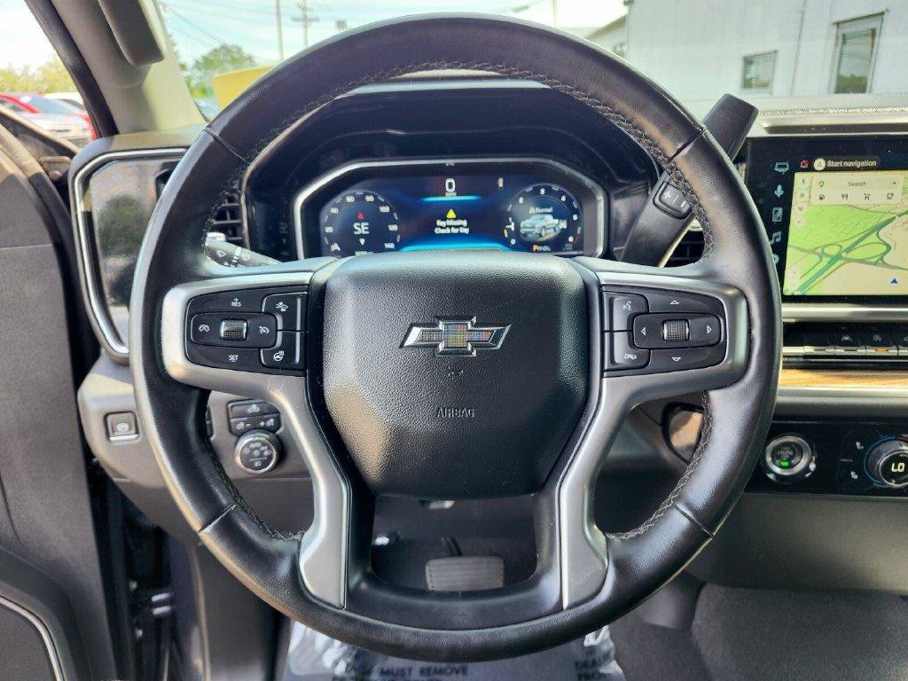 Used 2023 Chevrolet Silverado 1500 RST AWD/4WD image 25