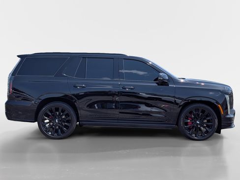 Used 2025 Cadillac Escalade V w/ LPO, ONYX Package AWD/4WD image 3