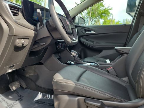 Used 2024 Buick Encore GX Sport Touring w/ Advanced Technology Package FWD image 15