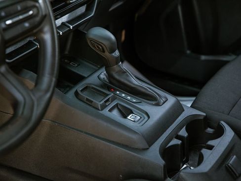 Used 2023 Chevrolet Colorado W/T RWD image 14