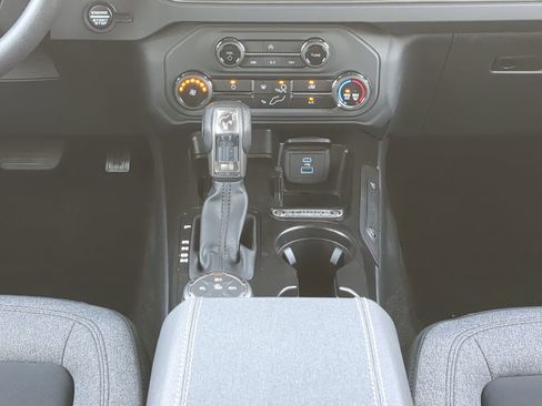 New 2025 Ford Bronco 4-Door image 17