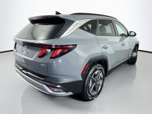 Used 2025 Hyundai Tucson SEL AWD/4WD image 7