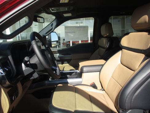 New 2025 Ford F250 Lariat w/ Lariat Ultimate Package image 7