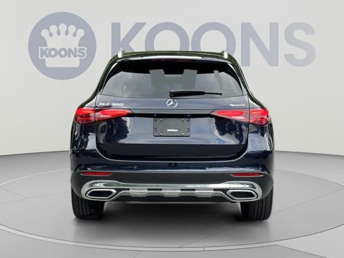 Used 2023 Mercedes-Benz GLC 300 4MATIC image 10
