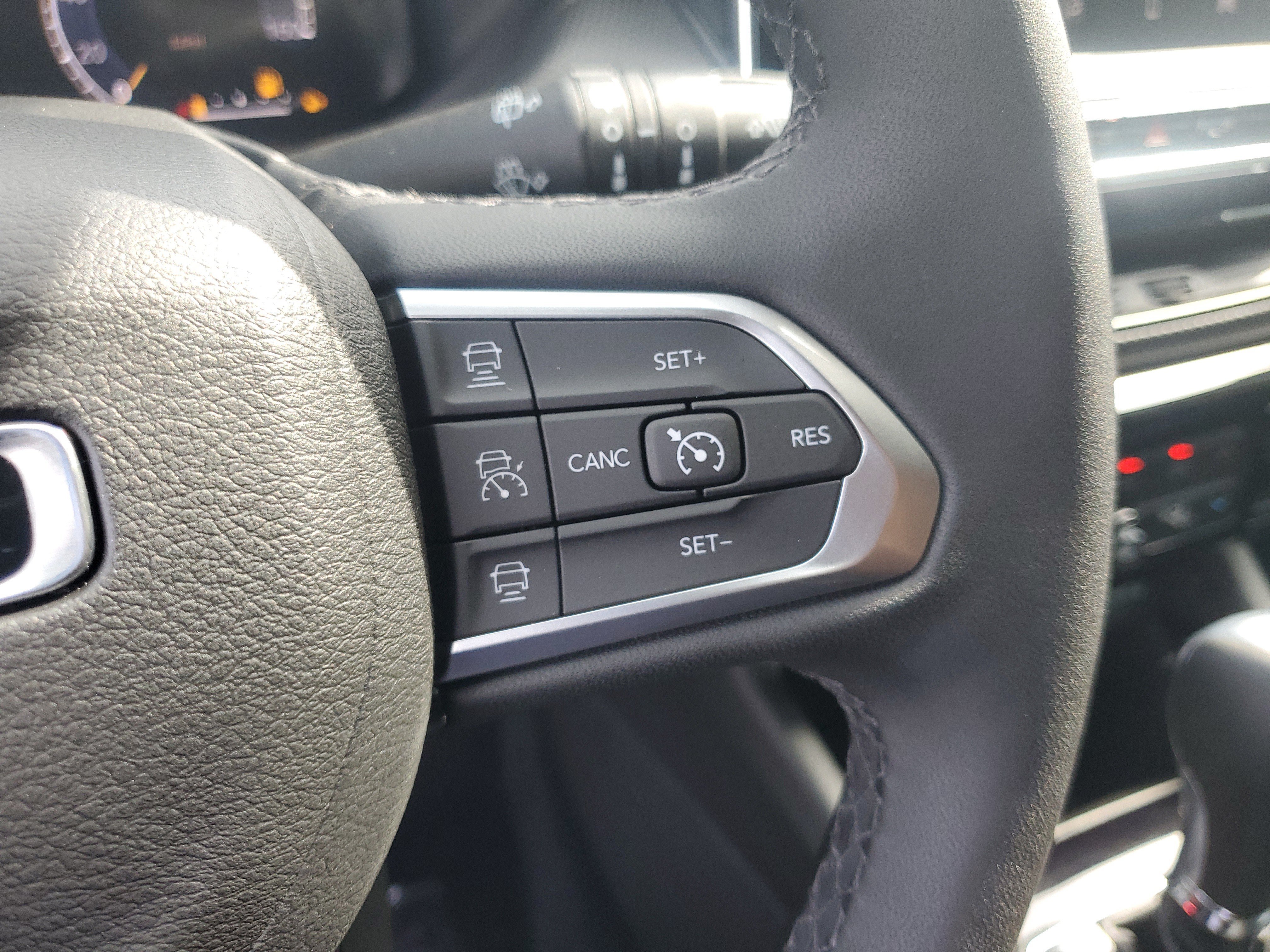 New 2026 Jeep Compass Limited AWD/4WD image 16