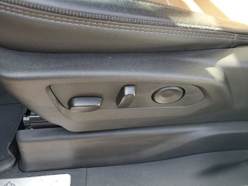 Used 2025 Chevrolet Silverado 1500 High Country image 7